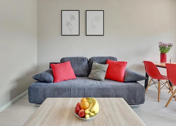 Milton By The Sea - Baltica Apartments